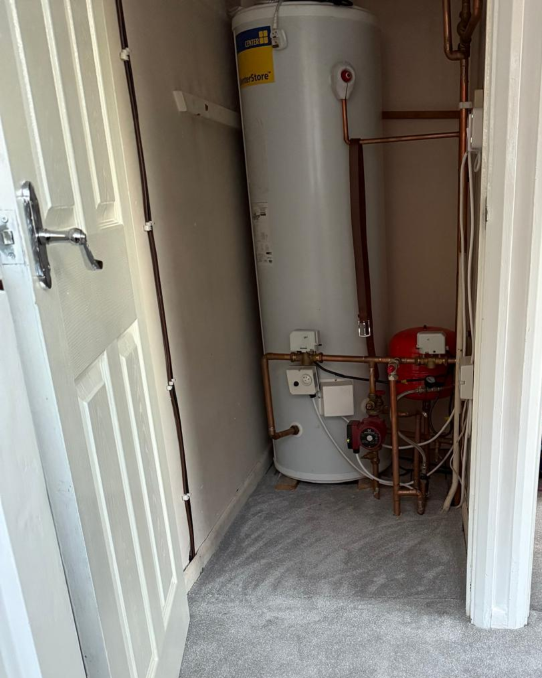 Leak pipe repair DBS Plumbing And Heating Services